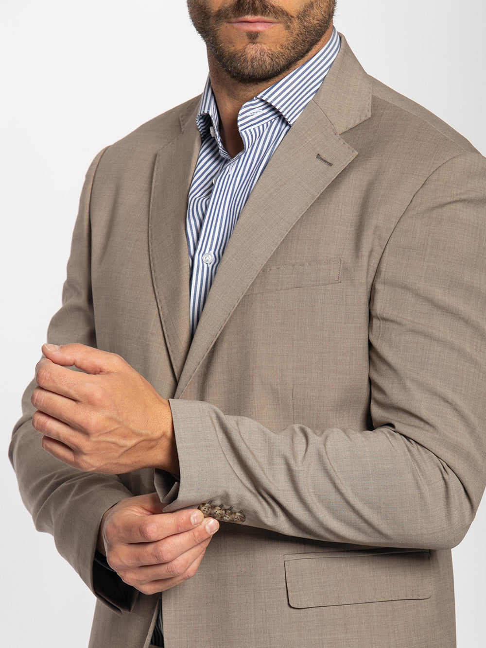 Abito monopetto in frescolana due bottoni slim fit