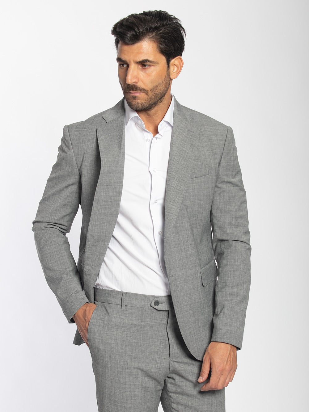 Abito monopetto in frescolana due bottoni slim fit