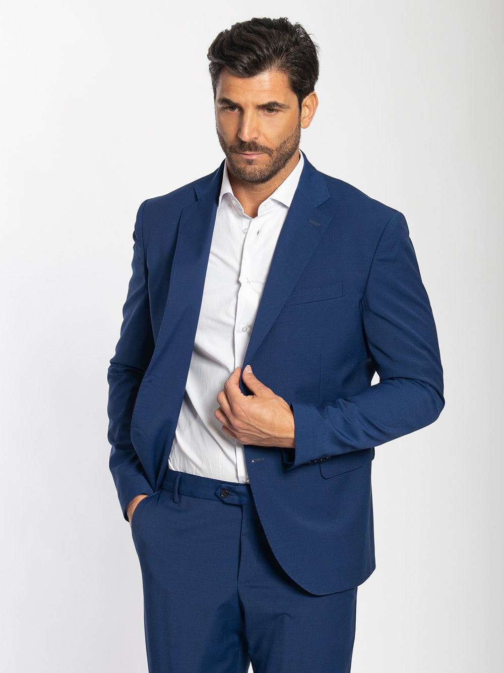 Abito monopetto in frescolana due bottoni slim fit