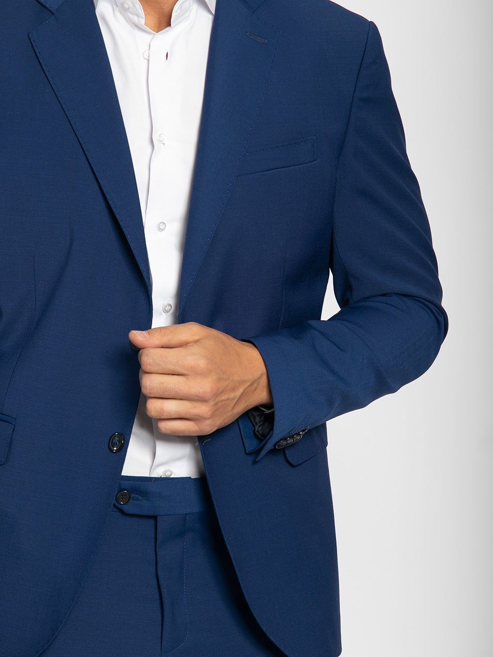 Abito monopetto in frescolana due bottoni slim fit