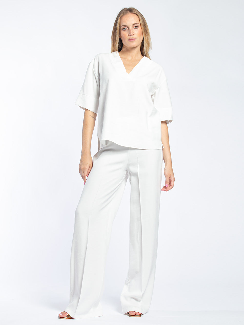 Blusa in viscosa scollo a V