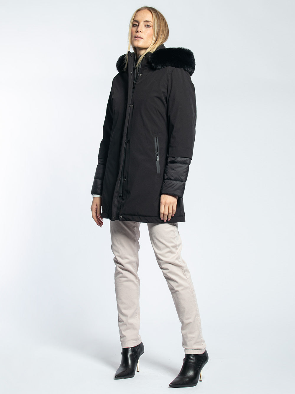 Parka tre quarti con cappuccio staccabile