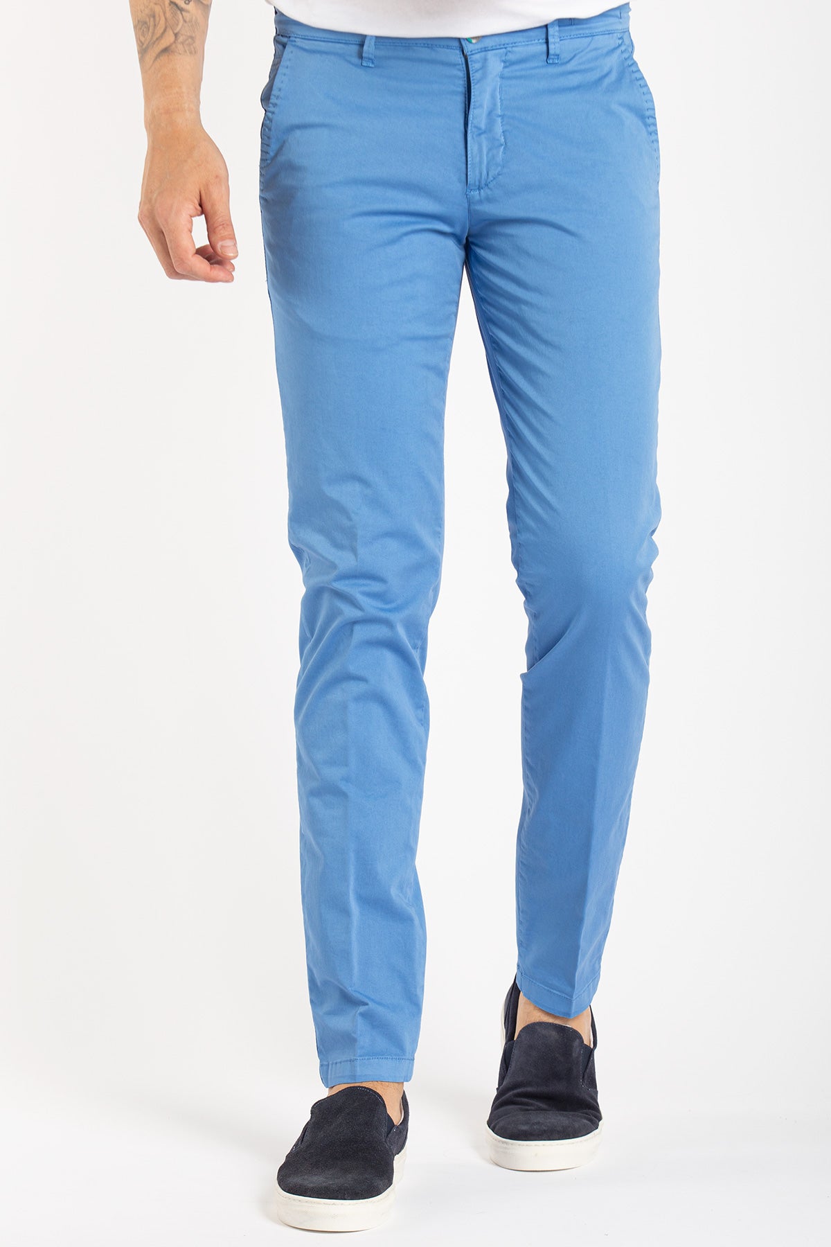 Pantalone chino in raso slim