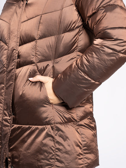 Piumino con cappuccio staccabile