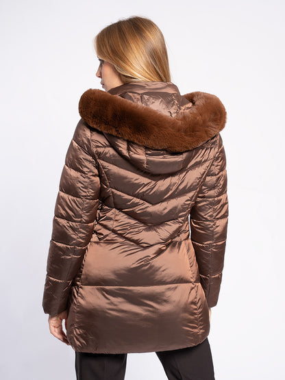 Piumino con cappuccio staccabile