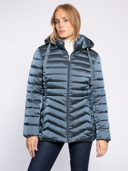 Piumino comfort con cappuccio staccabile