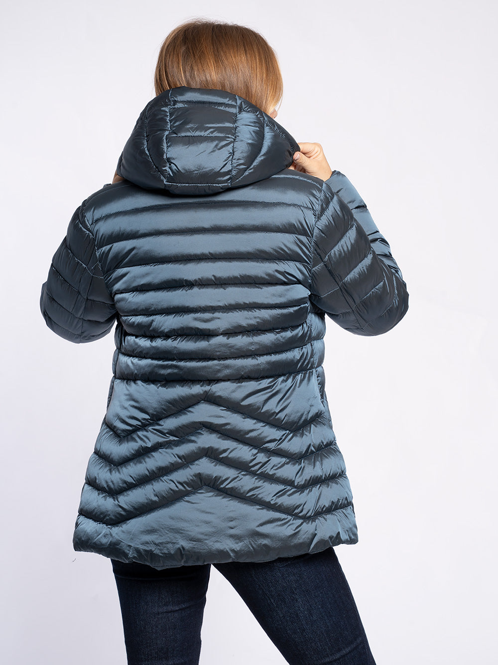 Piumino comfort con cappuccio staccabile