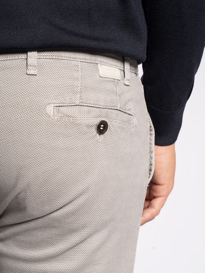 Pantalone con microstampa