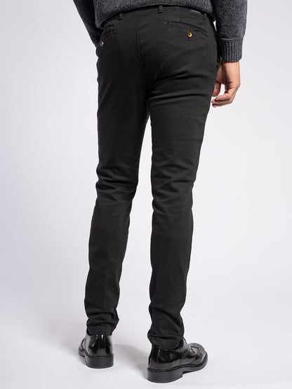 Pantalone in cotone con trama resca