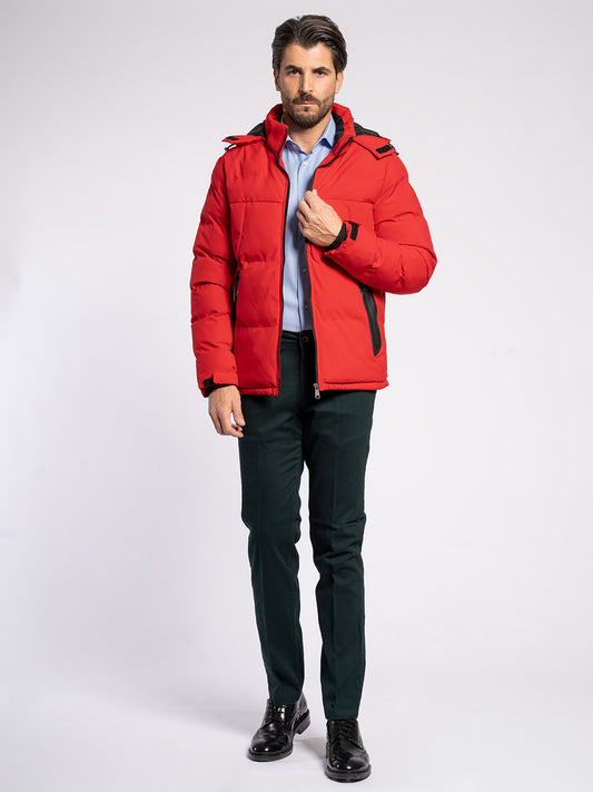 Piumino con cappuccio staccabile