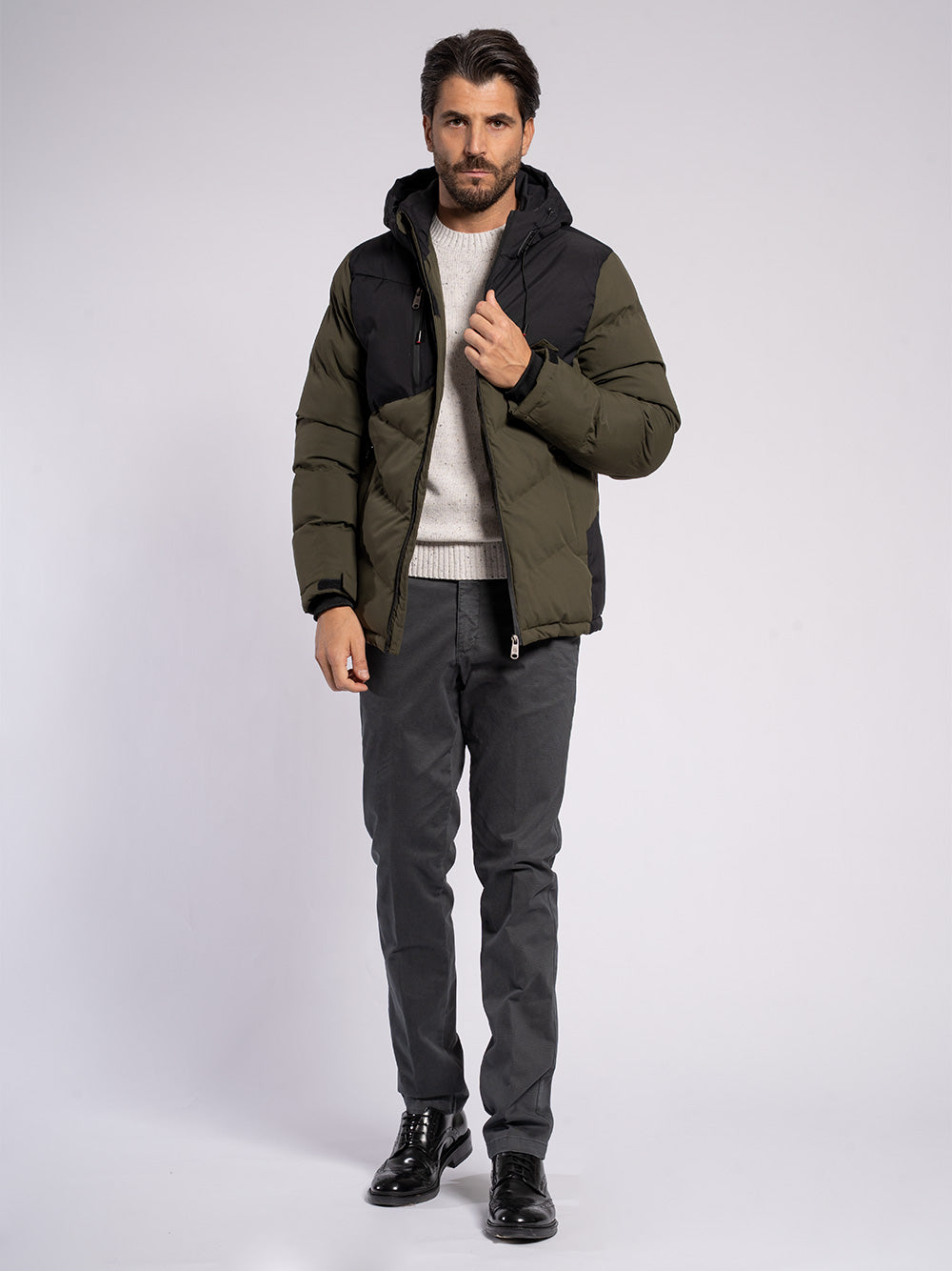 Piumino bicolore in tessuto tecnico