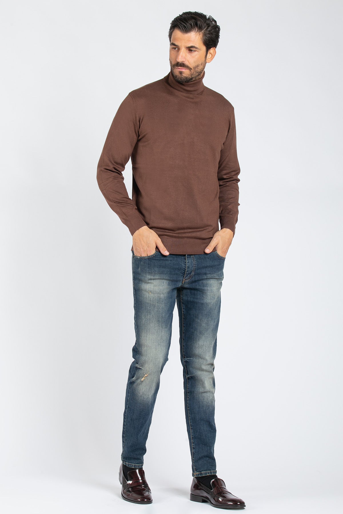 Viscose turtleneck