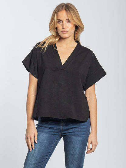 T-shirt scollo a v