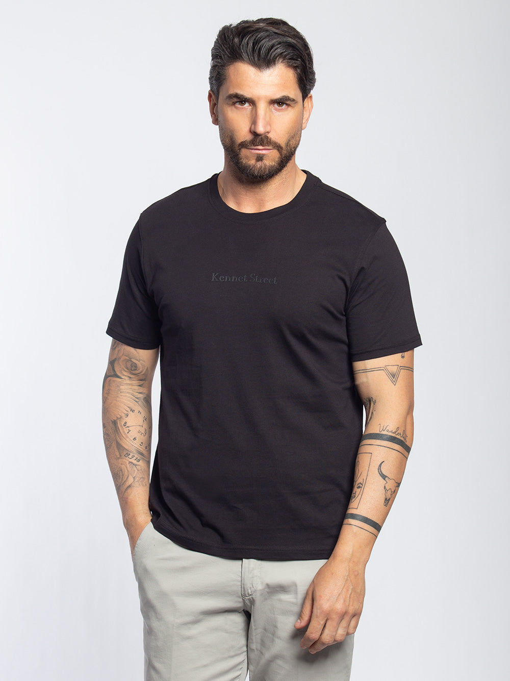 T-shirt in cotone con mini logo