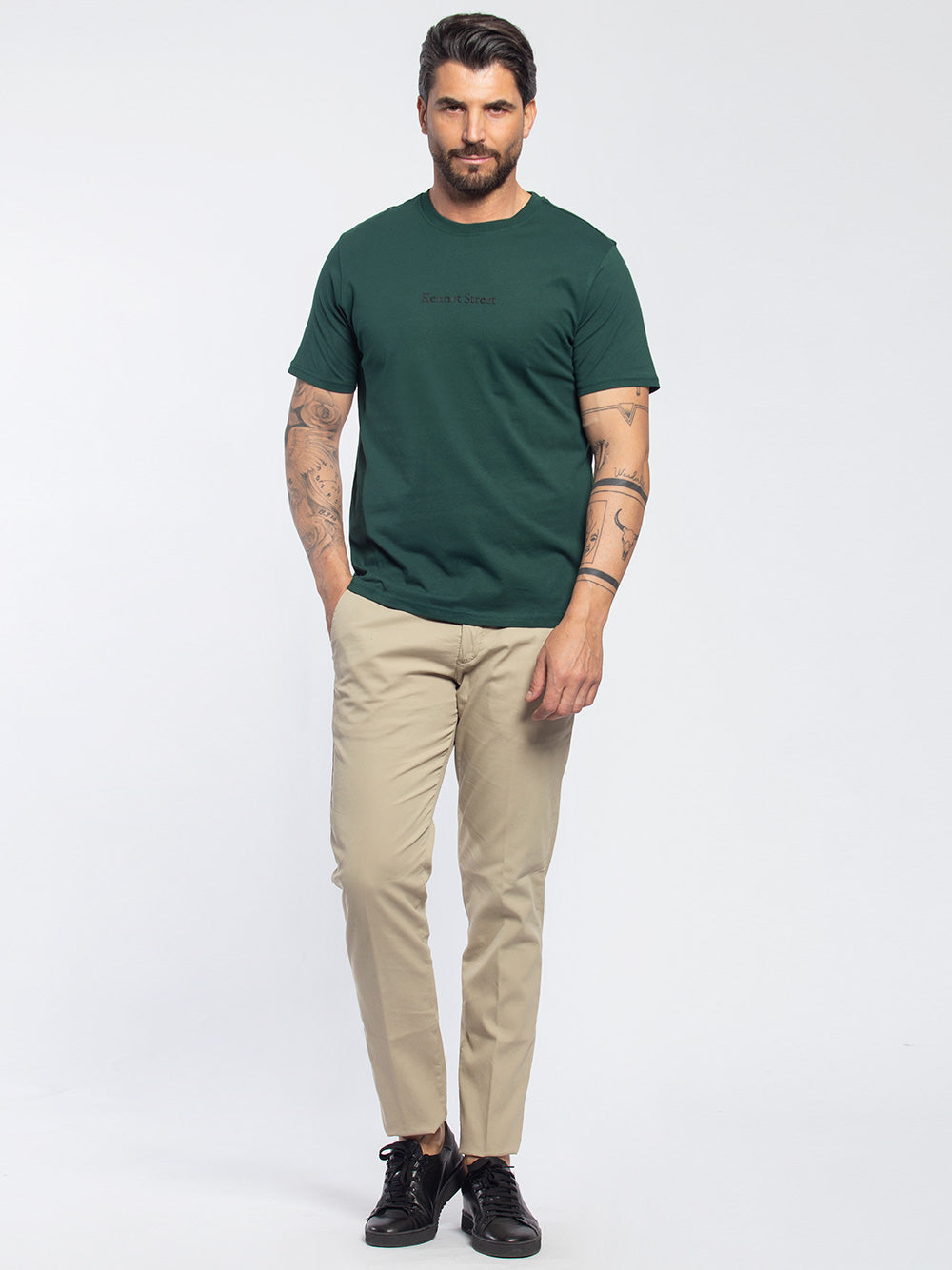 T-shirt in cotone con mini logo