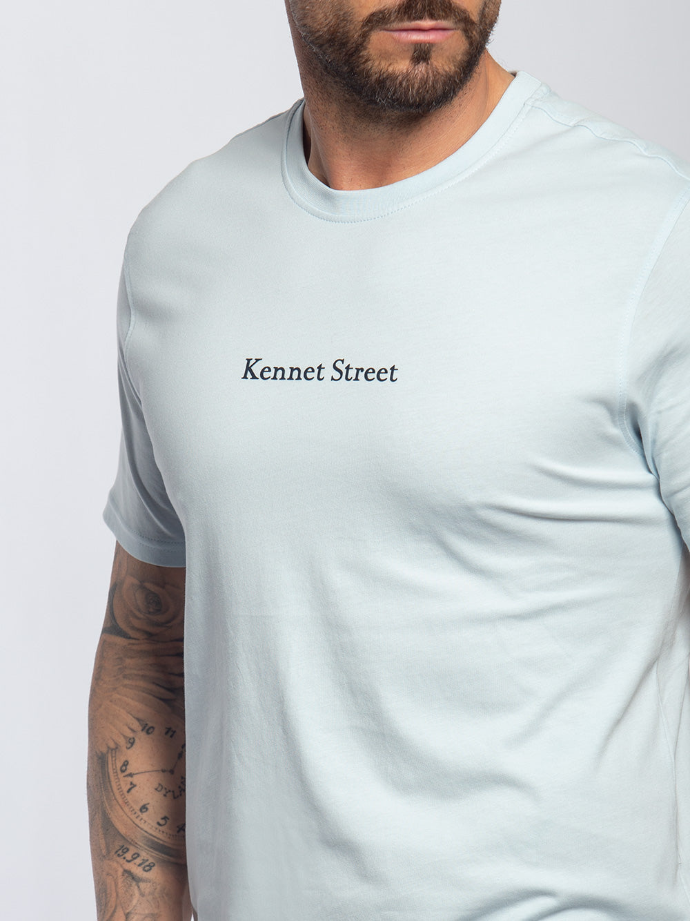 T-shirt in cotone con mini logo