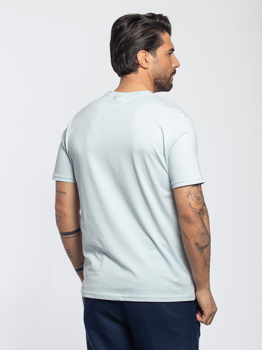 T-shirt in cotone con mini logo