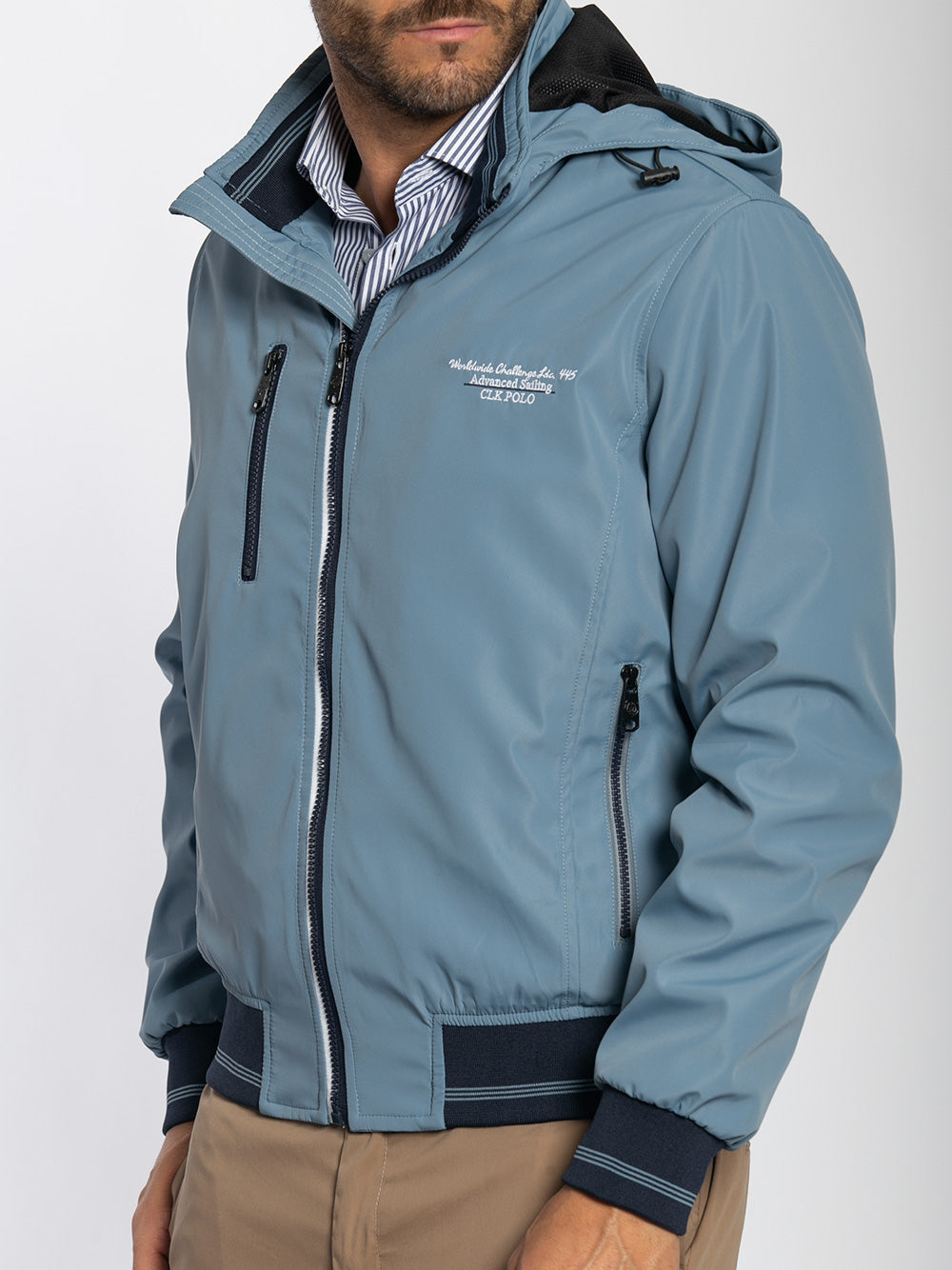 Bomber in tessuto primaverile con cappuccio staccabile