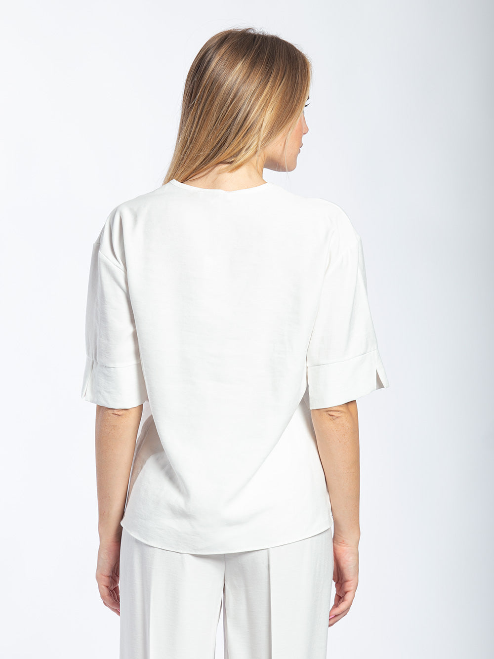 Blusa in viscosa scollo a V