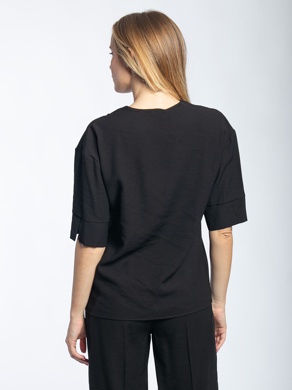 Blusa in viscosa scollo a V