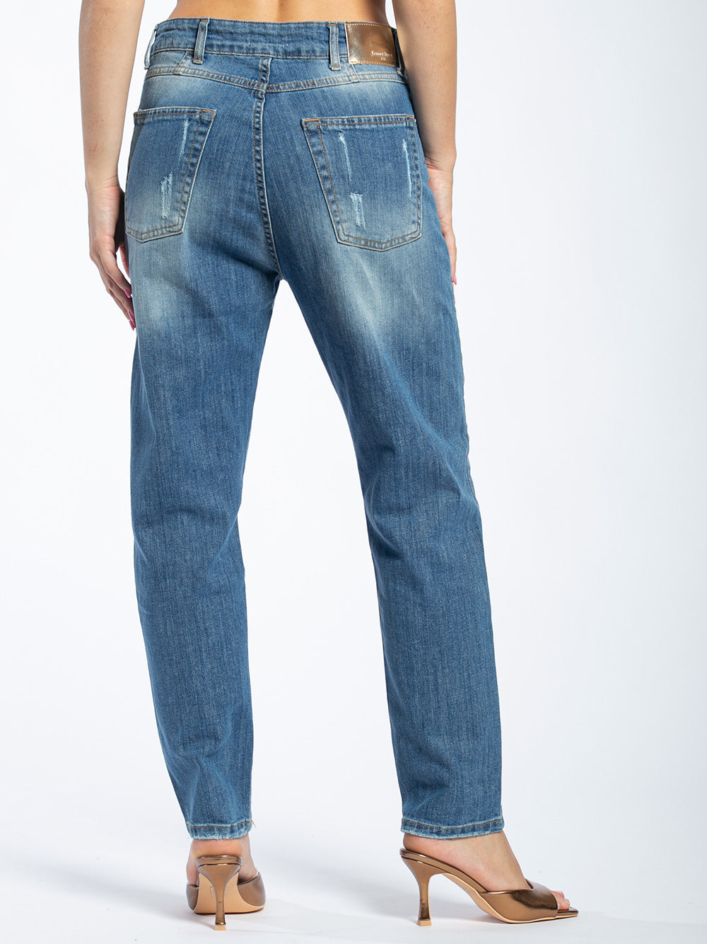 Jeans con microrotture