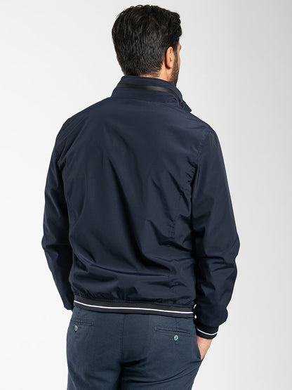 Bomber con zip termosaldata