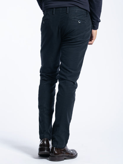 Pantalone chino in fustagno