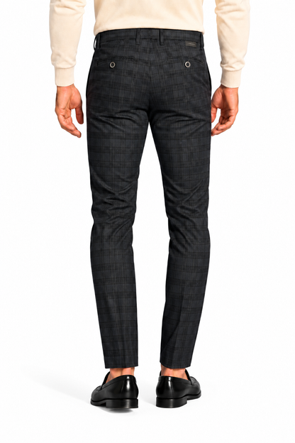 Pantalone in cotone con stampa in galles